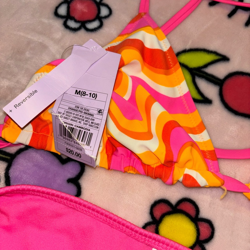 Bathing suit - Picture 3 of 3